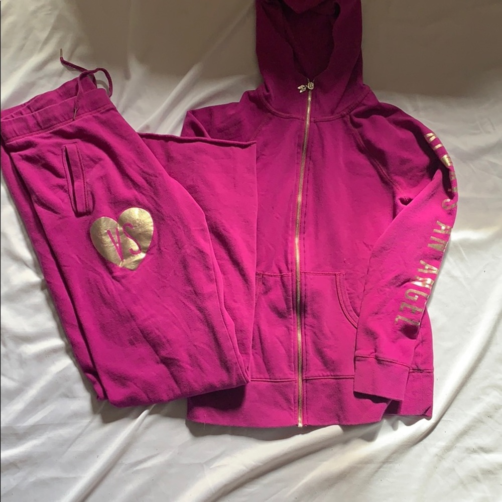 Victoria’s Secret sweatsuit